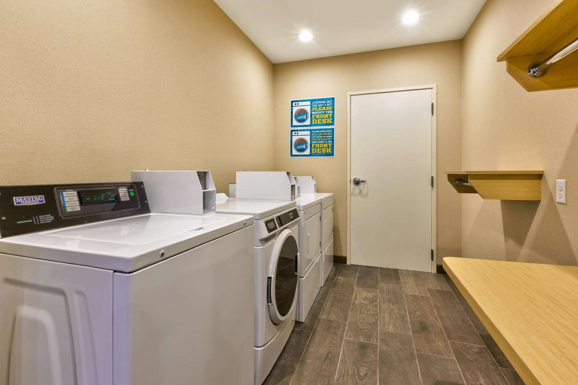 Hotel Home2 By Hilton Airport, Az 3*